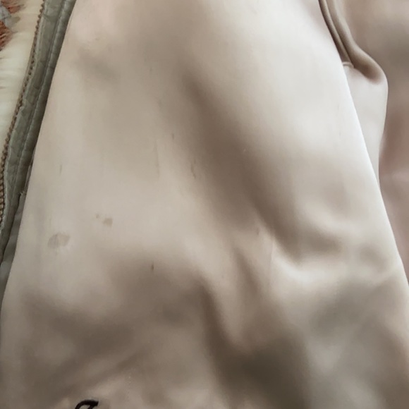 Coyote fur hooded coat. Fingertip length. - Picture 7 of 10